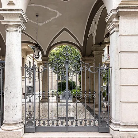 Sant'ambrogio Luxury Appartamento Milano